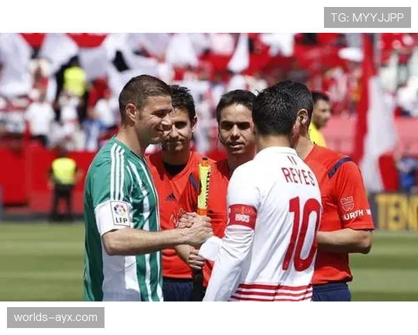 通讯：塞维利亚德比平局收场，火爆气氛与争议判罚成焦点